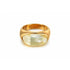 OPALE. goudkleurige ring met lichtgroene steen